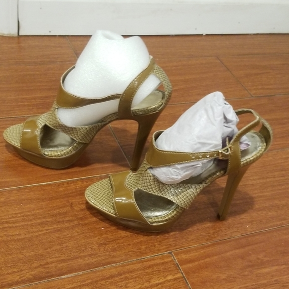 Bakers heeled sandals - Picture 2 of 5